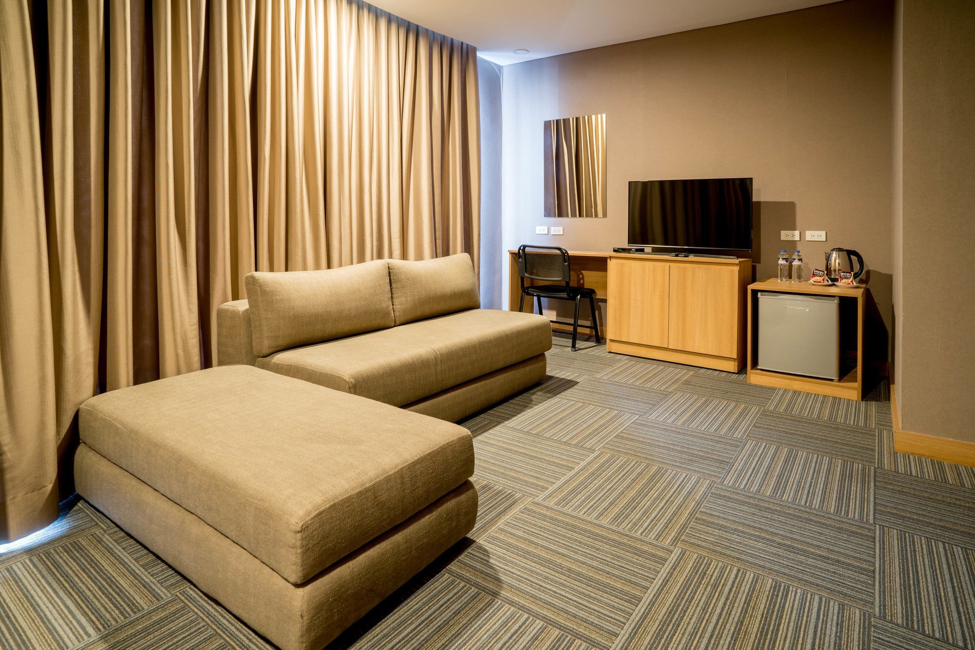 Madison 101 Hotel + Tower Quezon City Dış mekan fotoğraf
